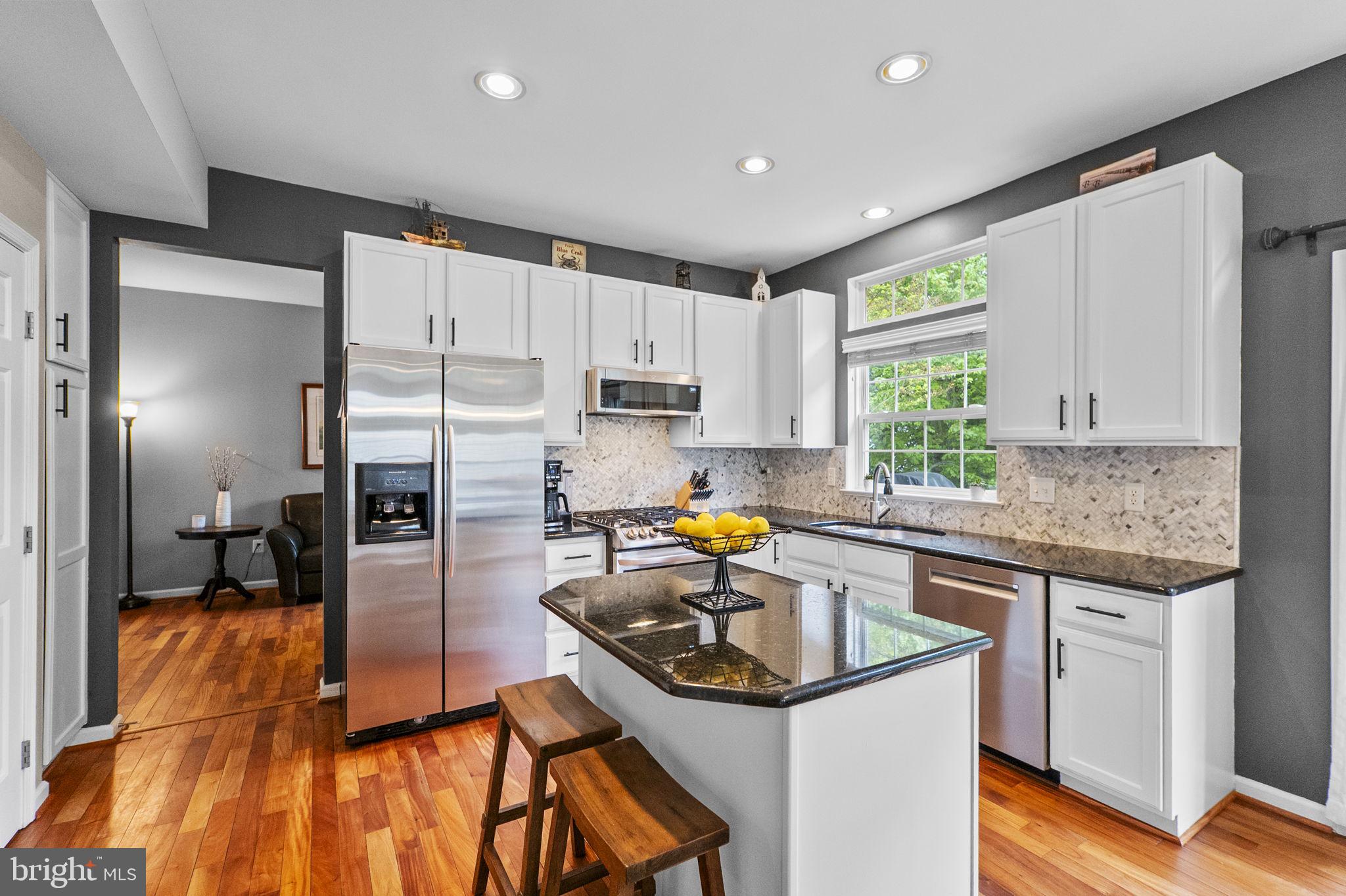 KINGSVIEW RIDGE - Residential