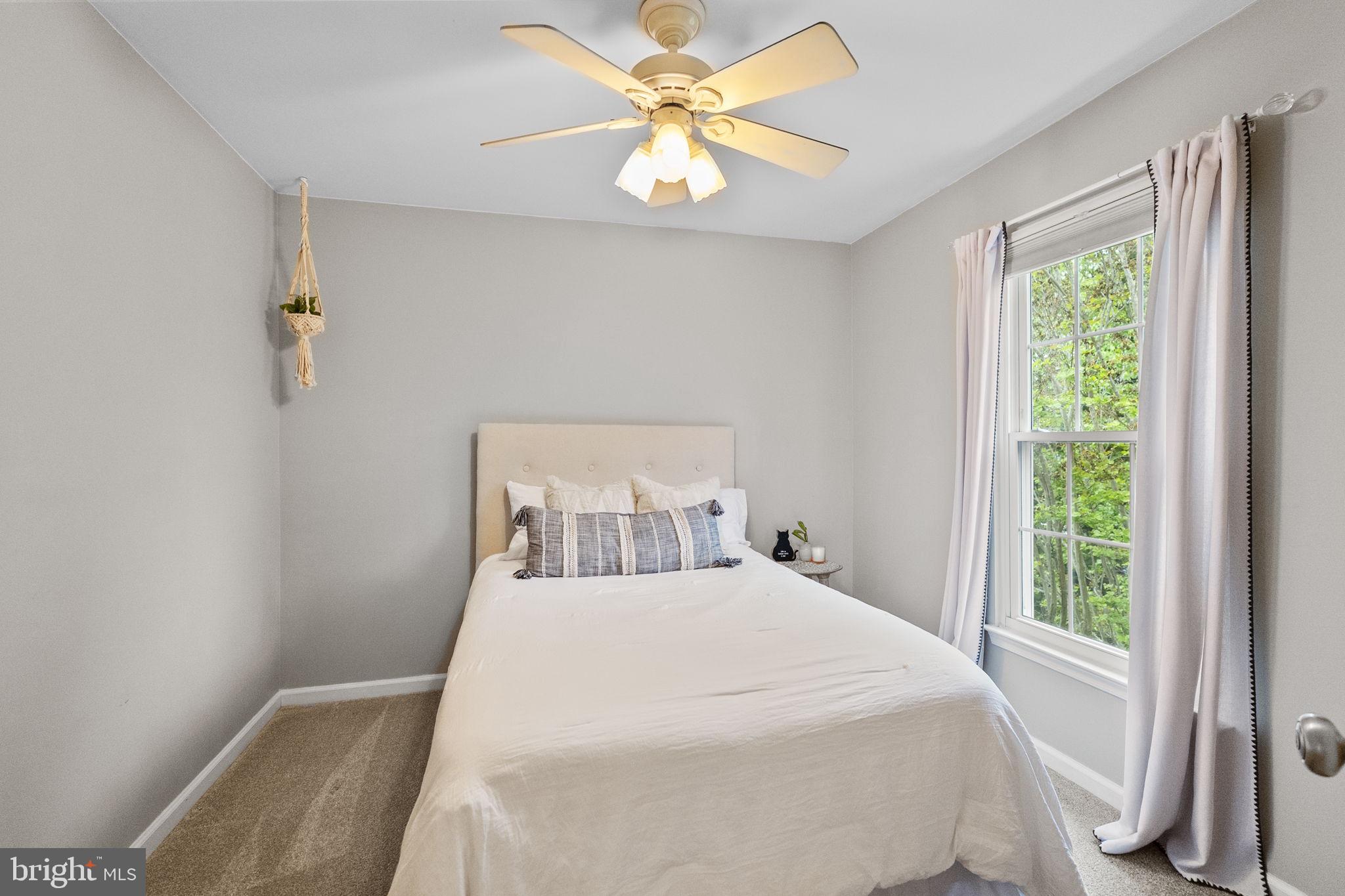 KINGSVIEW RIDGE - Residential