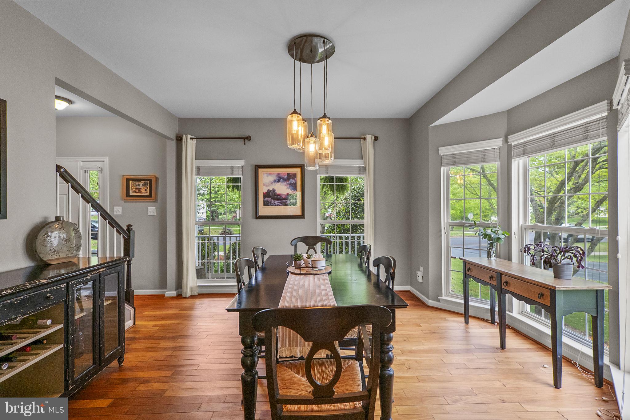 KINGSVIEW RIDGE - Residential