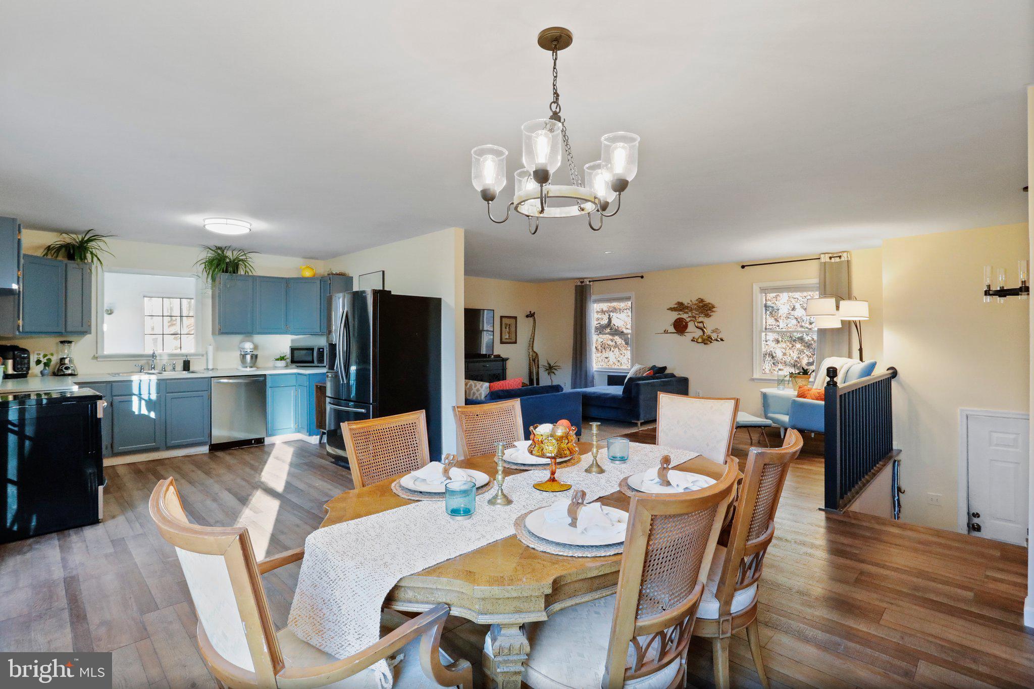 SKYLAND ESTATES - Residential