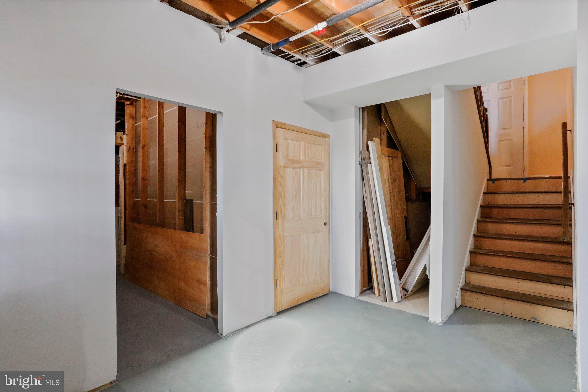 SKYLAND ESTATES - Residential