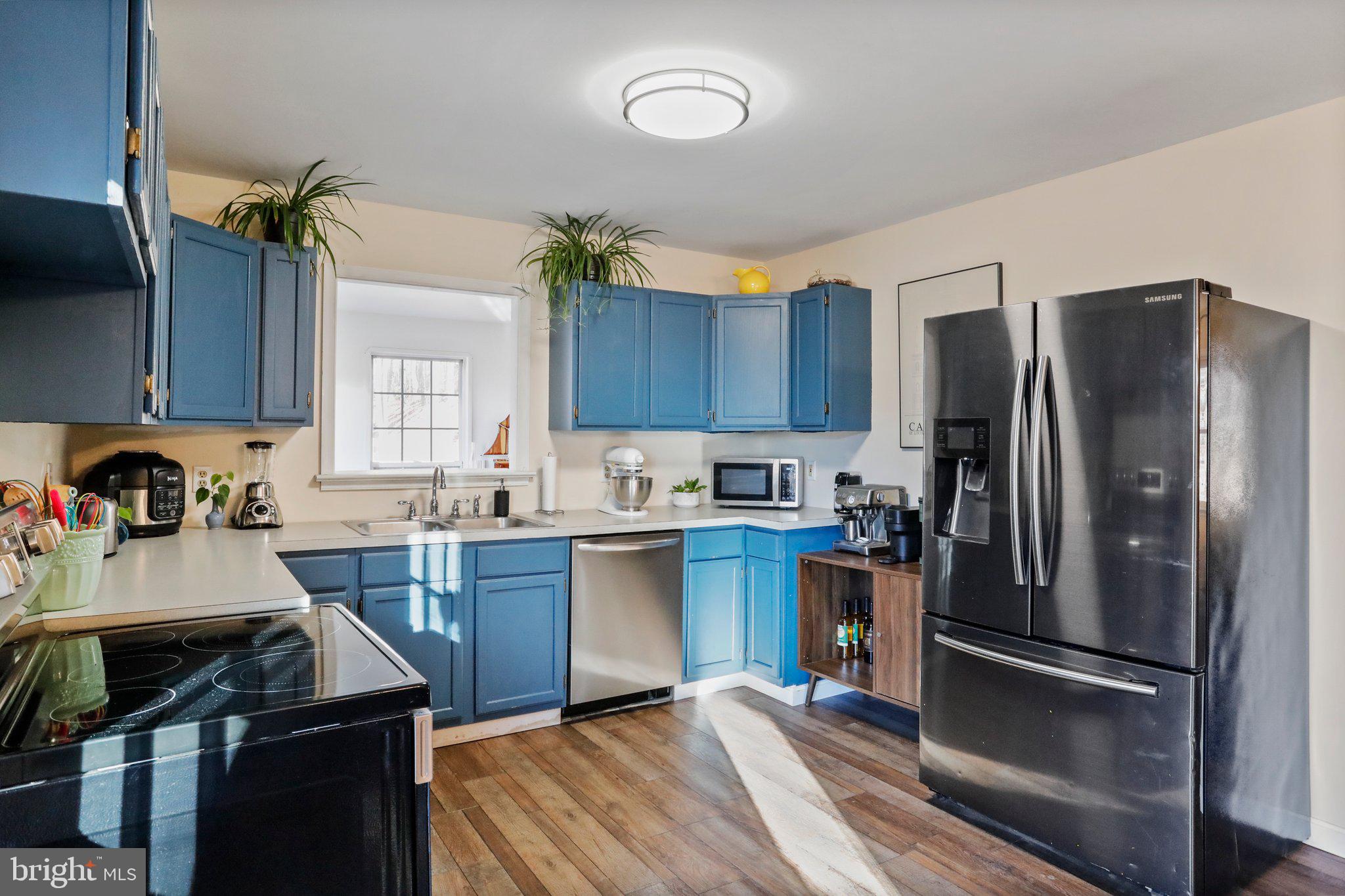 SKYLAND ESTATES - Residential