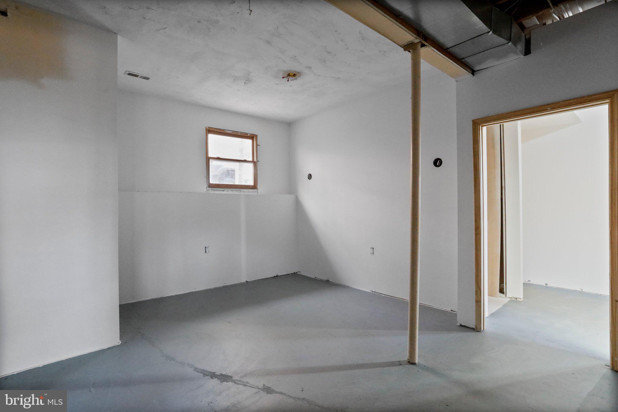 SKYLAND ESTATES - Residential