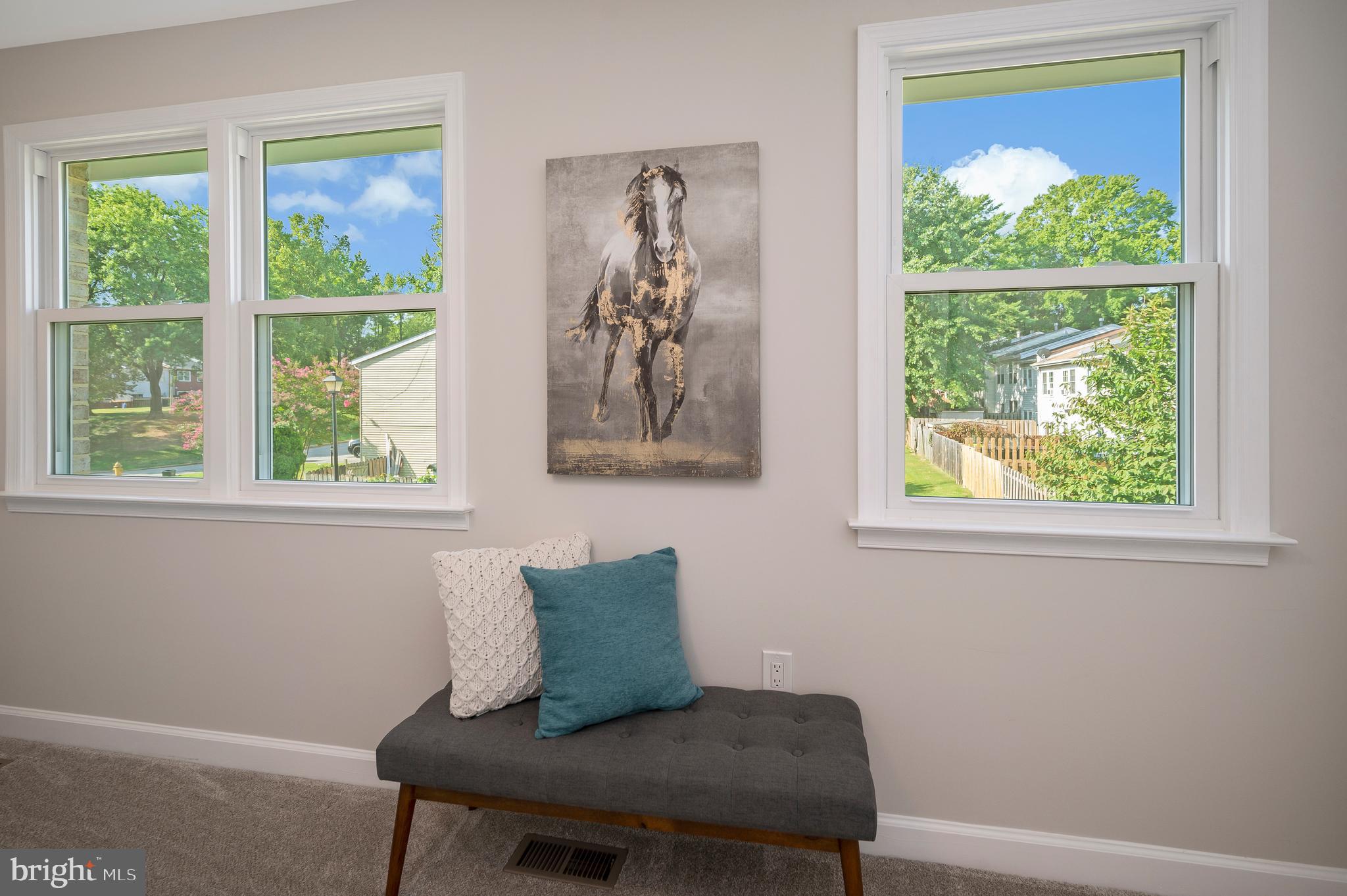 VILLAGE GATE - Residential