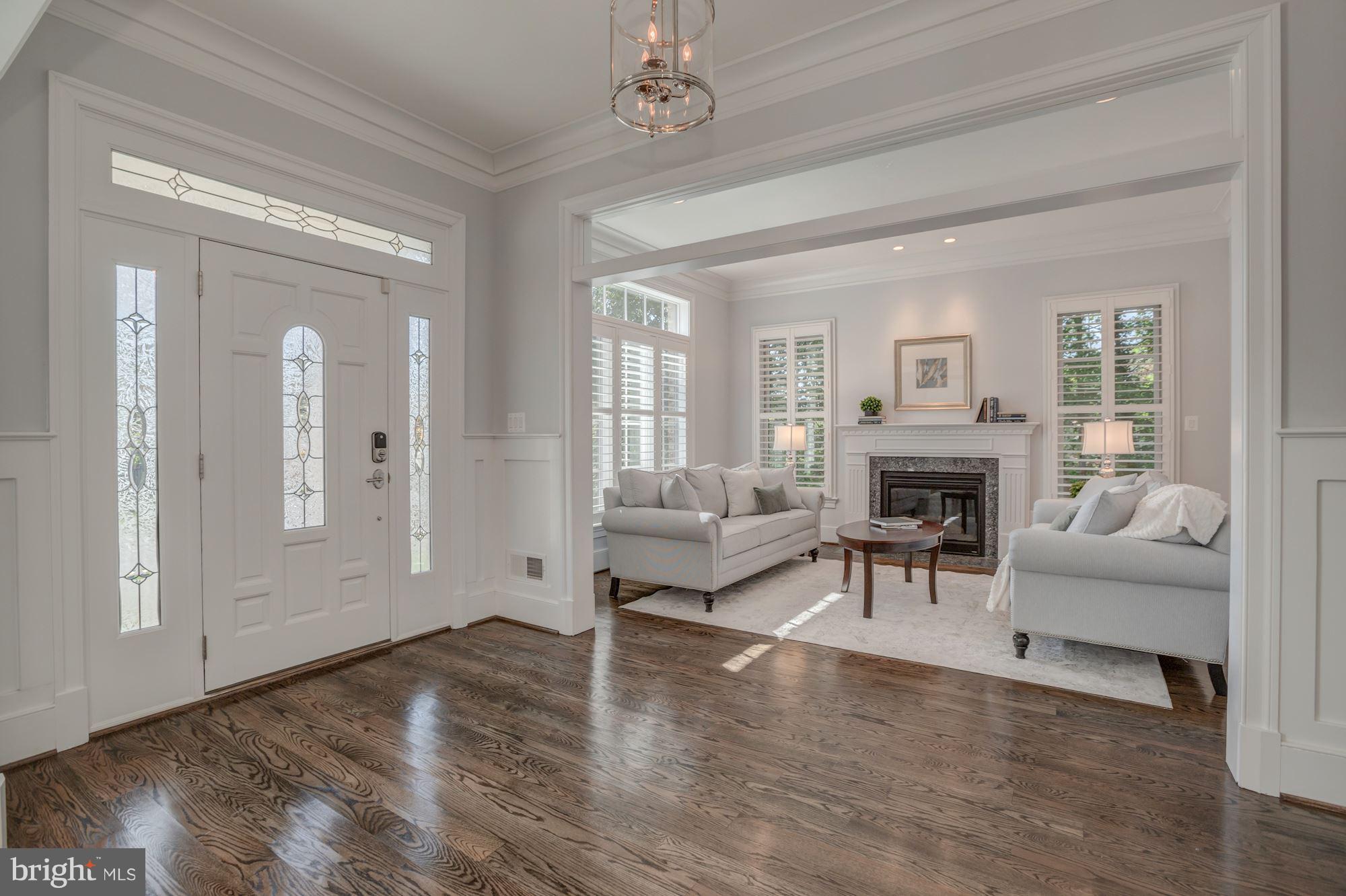 BERKSHIRE OAKWOOD - Residential