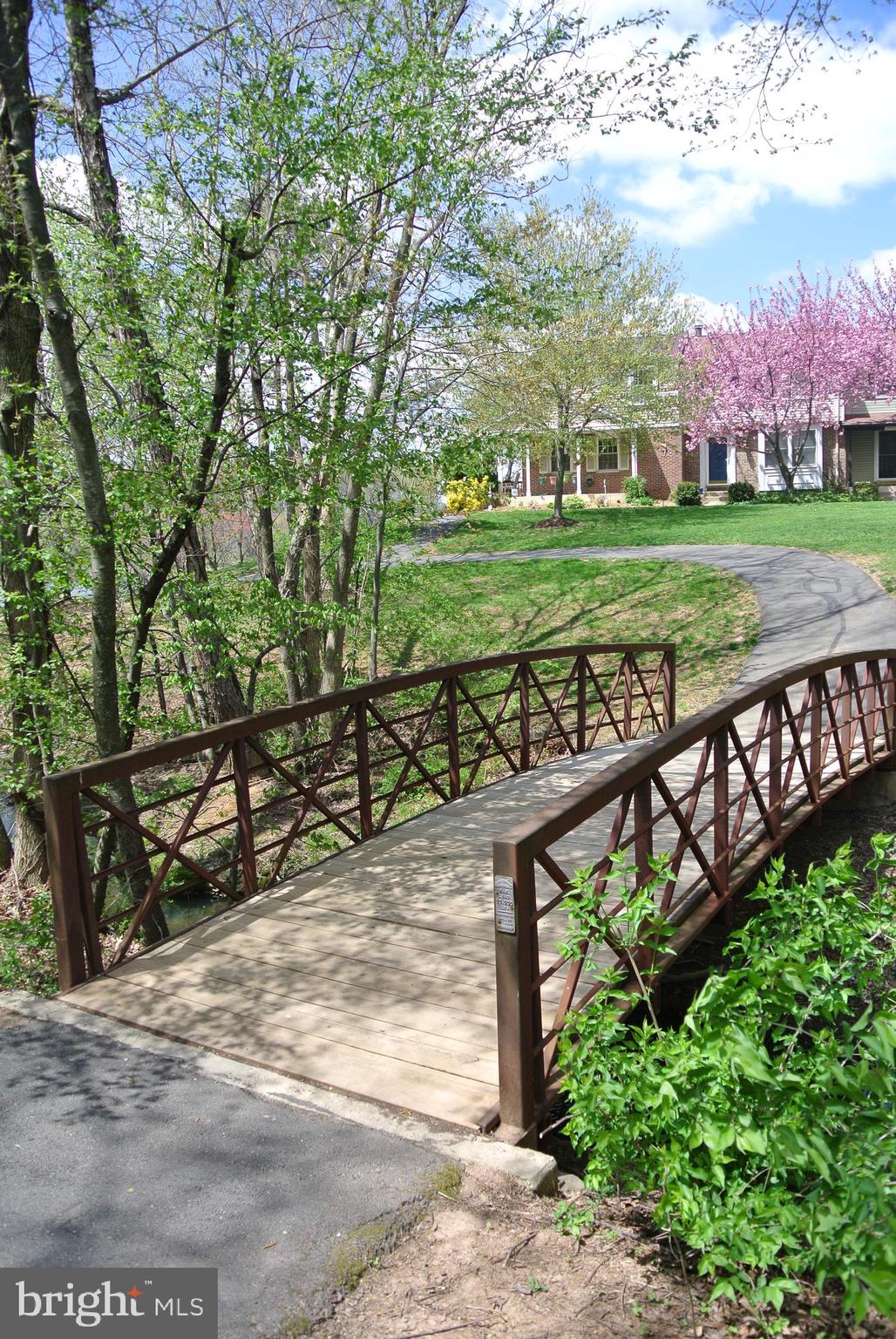 NEW PROVIDENCE VILLAGE - Residential