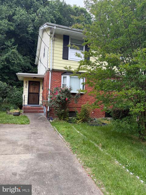 Townhouse For Sale - 838 Booker Drive<br/> Prince Georges County, CAPITOL HEIGHTS, MD 20743