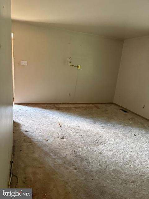 838 BOOKER DRIVE