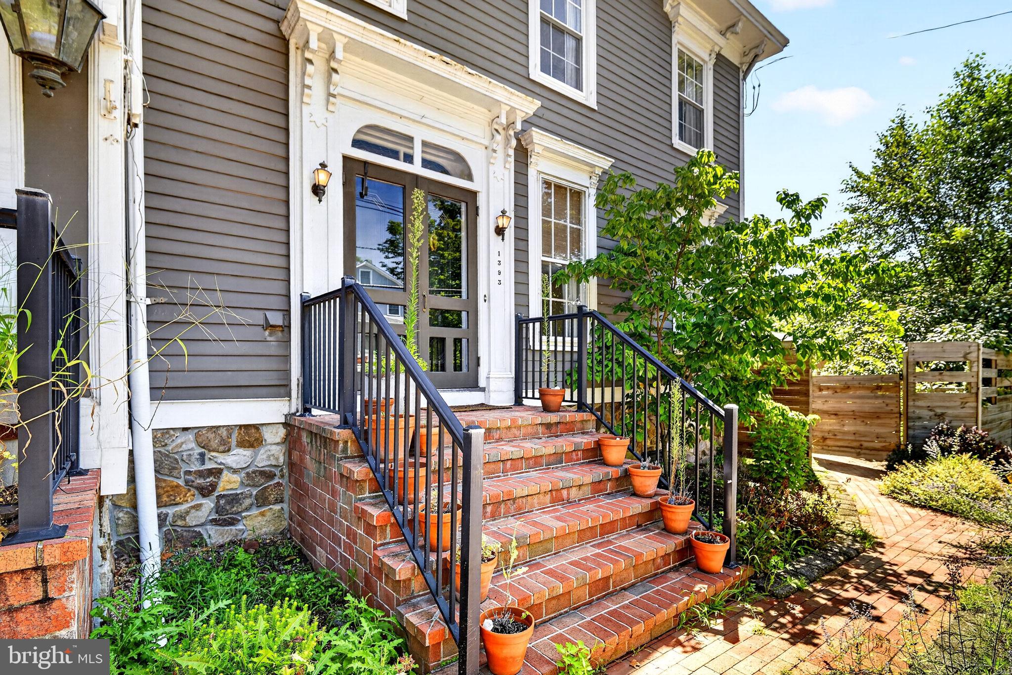 1393 MILLSTONE RIVER ROAD