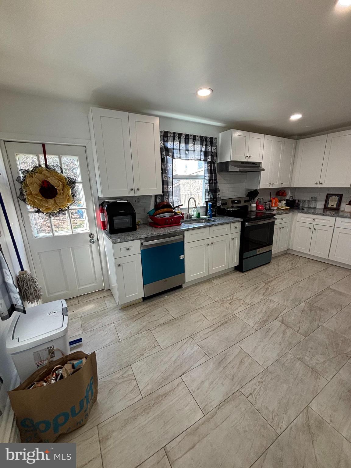 MANAYUNK - Residential