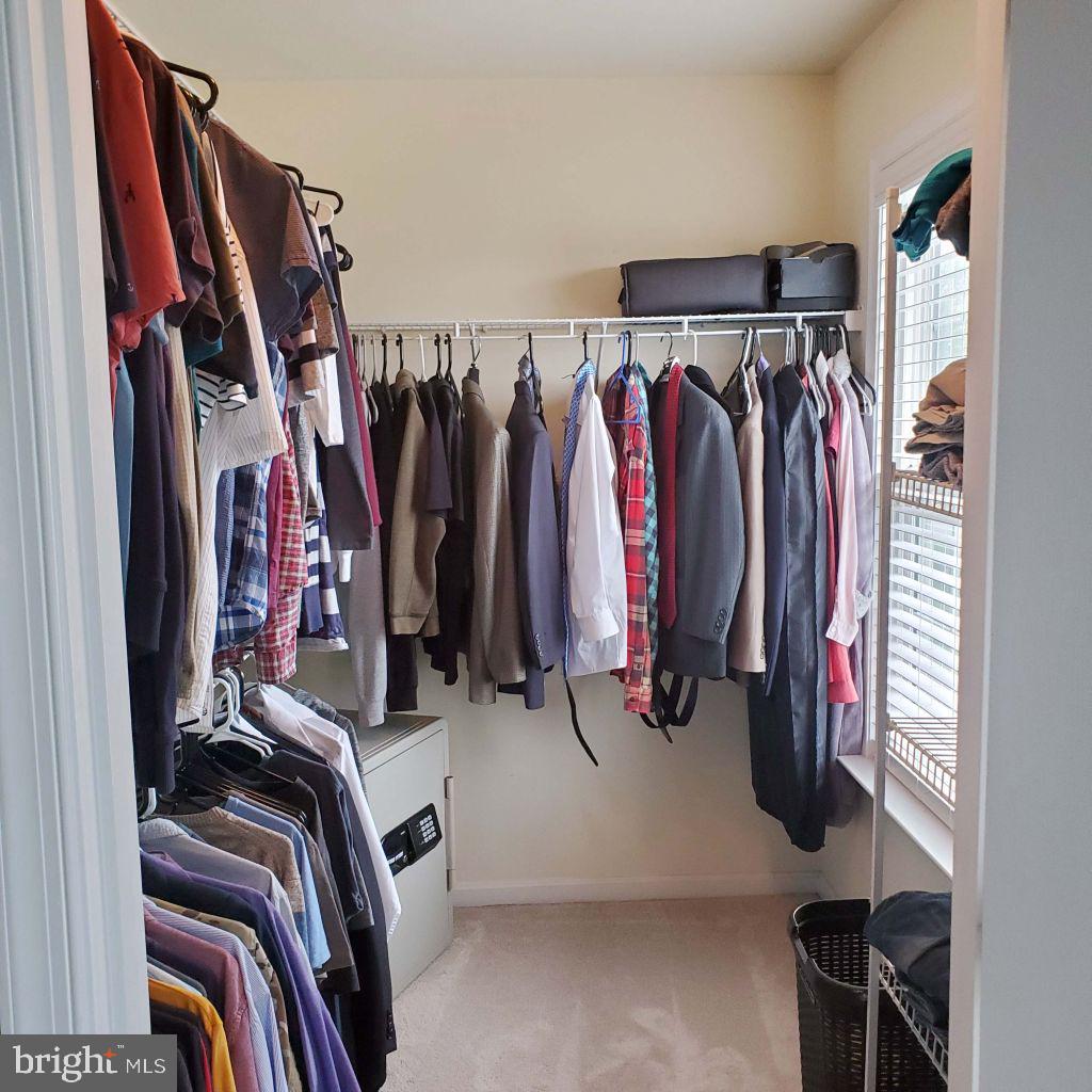 HIRST FARM - Residential