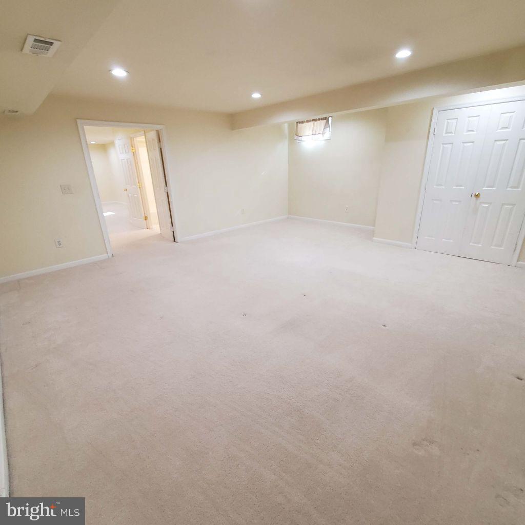 HIRST FARM - Residential