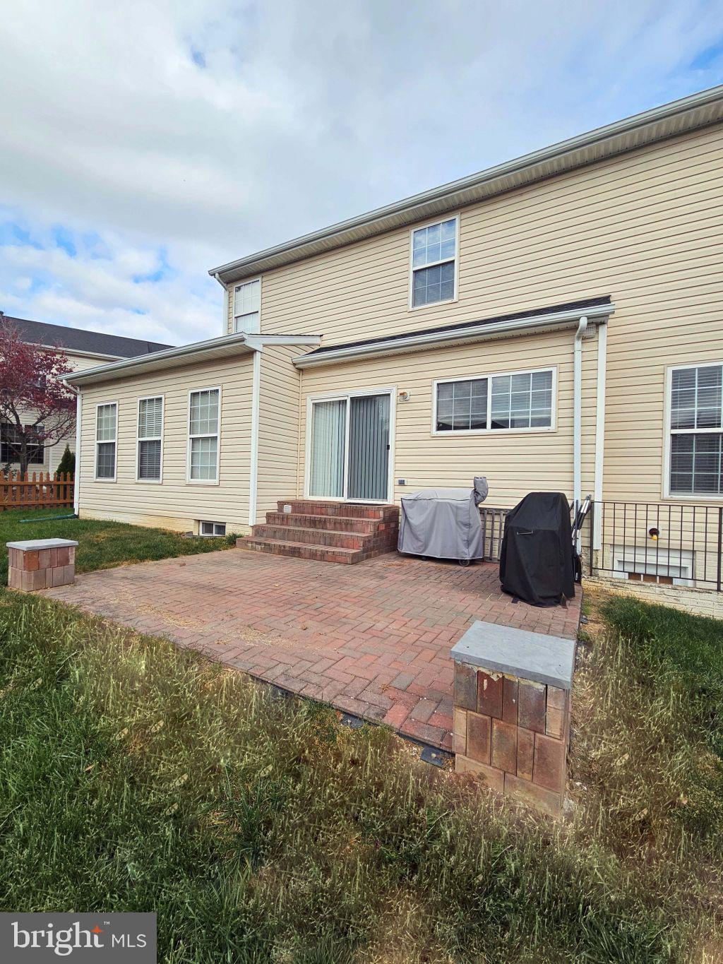 HIRST FARM - Residential