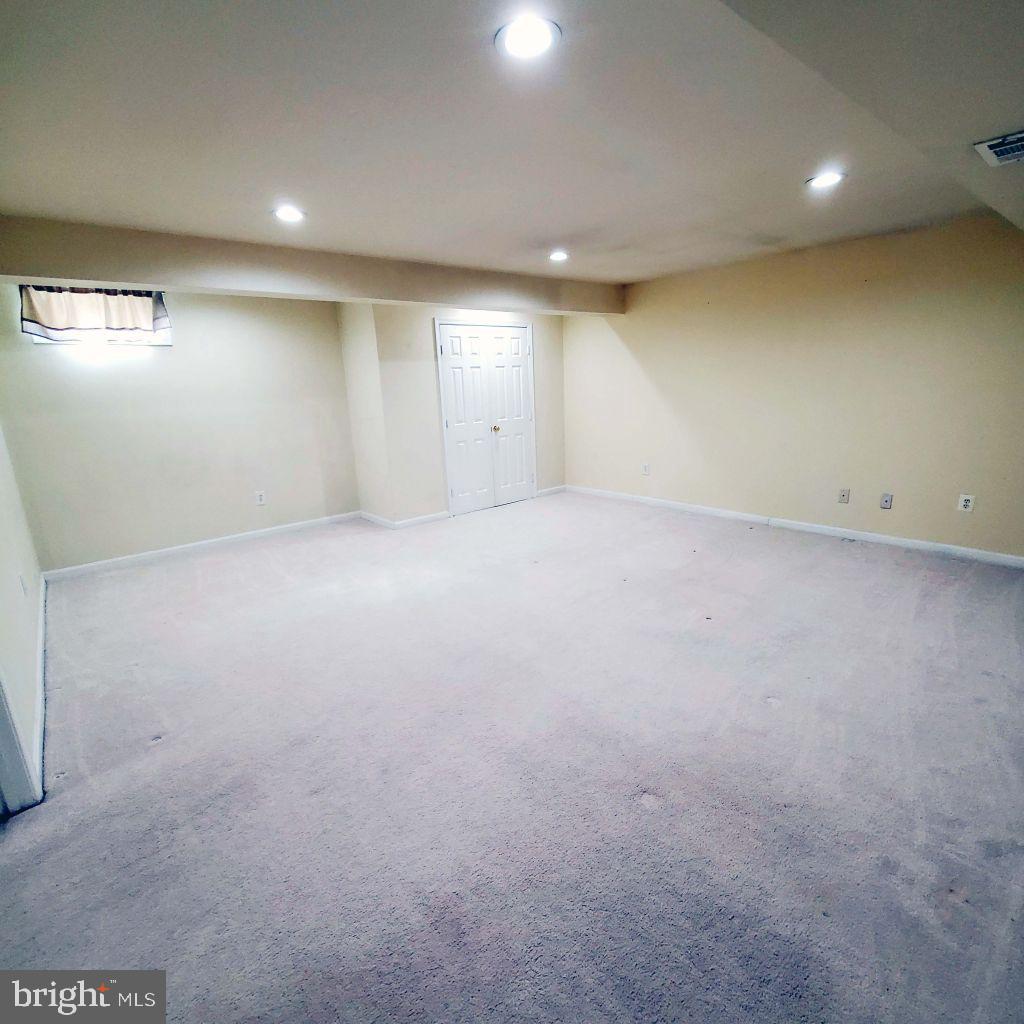 HIRST FARM - Residential