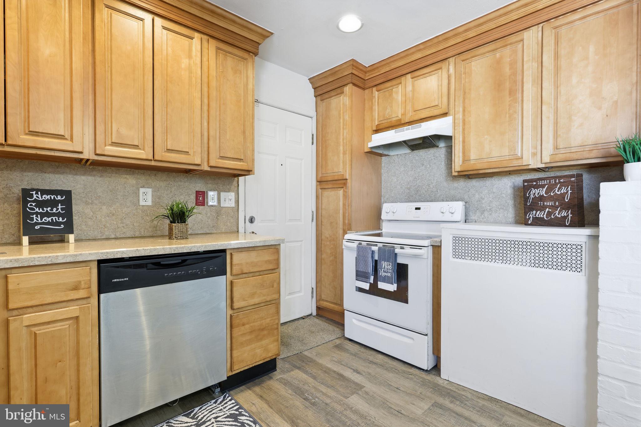 STONEYBROOK - Residential