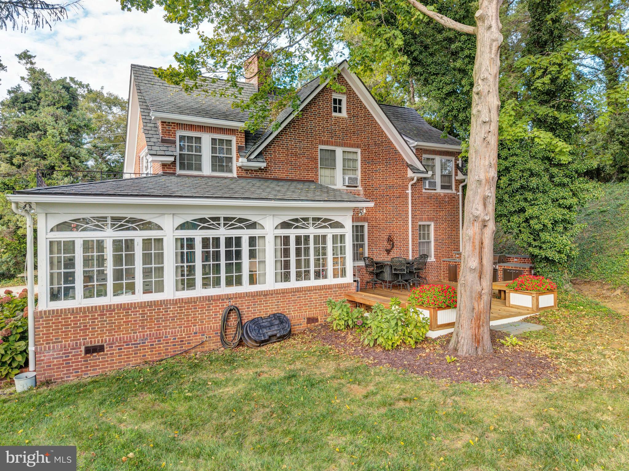 FERRY FARMS - Residential