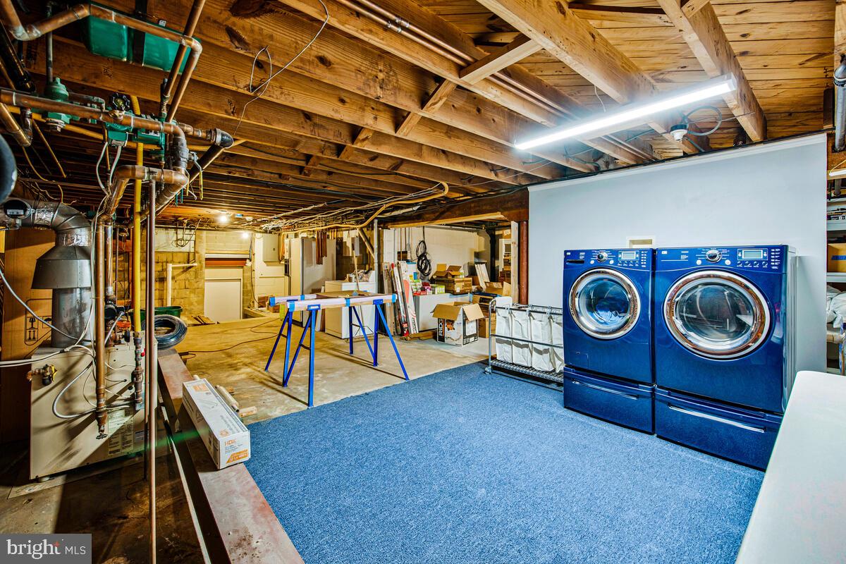 FERRY FARMS - Residential