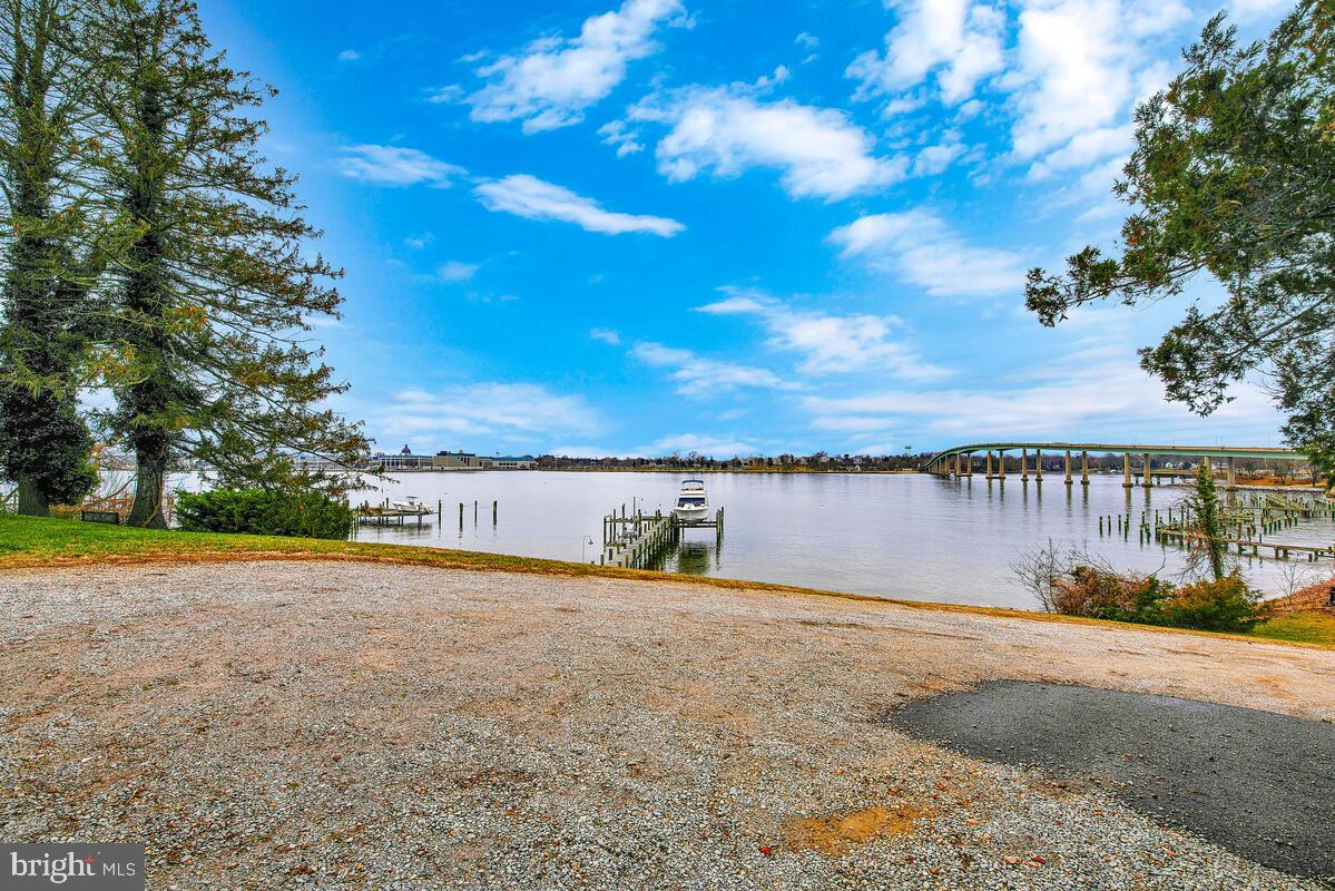 FERRY FARMS - Residential