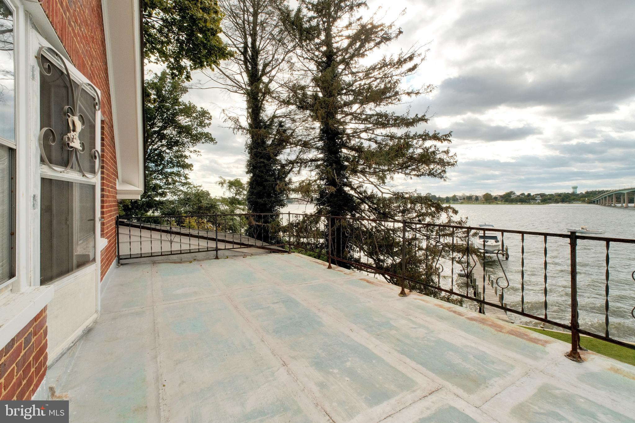 FERRY FARMS - Residential