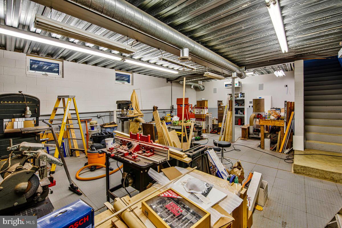 FERRY FARMS - Residential