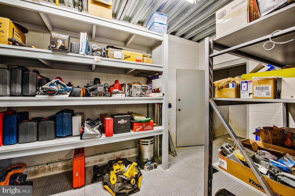 FERRY FARMS - Residential