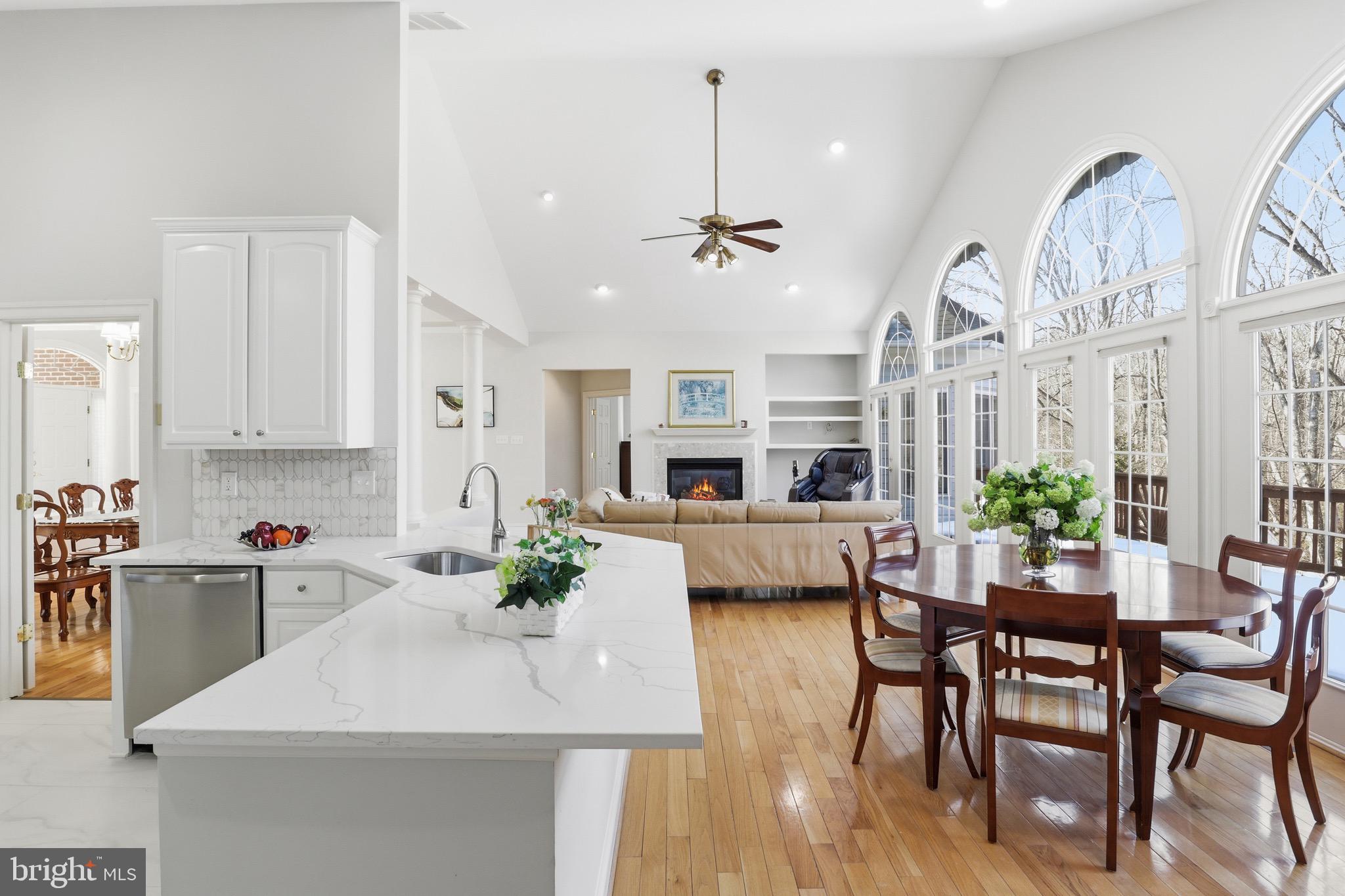 WILLOWS OF POTOMAC - Residential