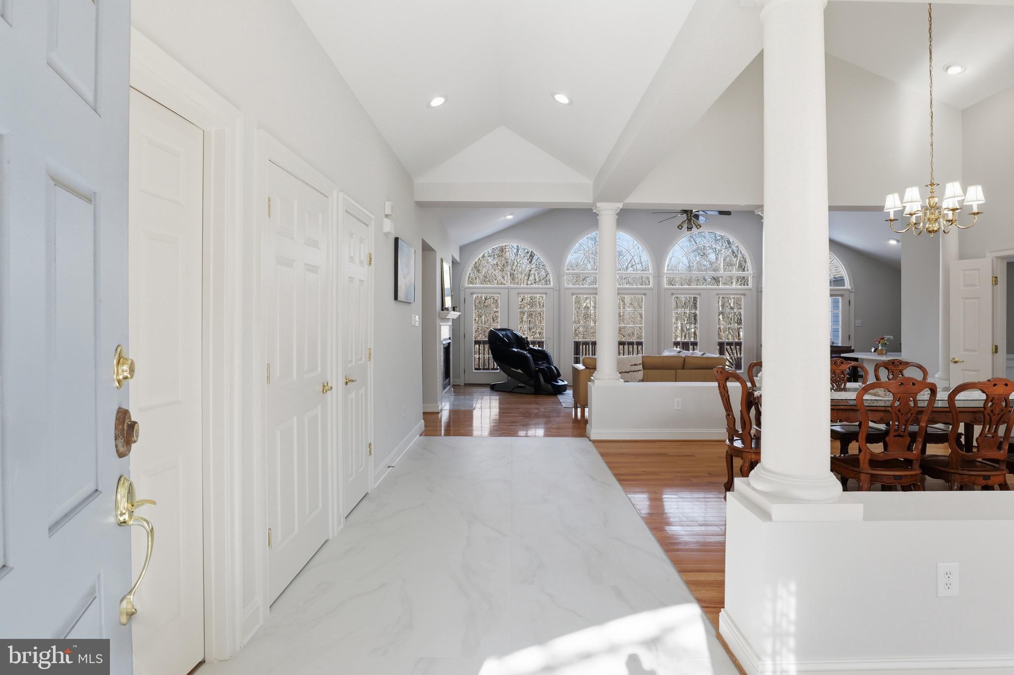 WILLOWS OF POTOMAC - Residential