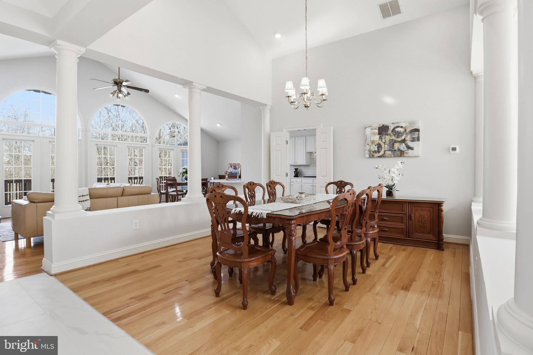 WILLOWS OF POTOMAC - Residential