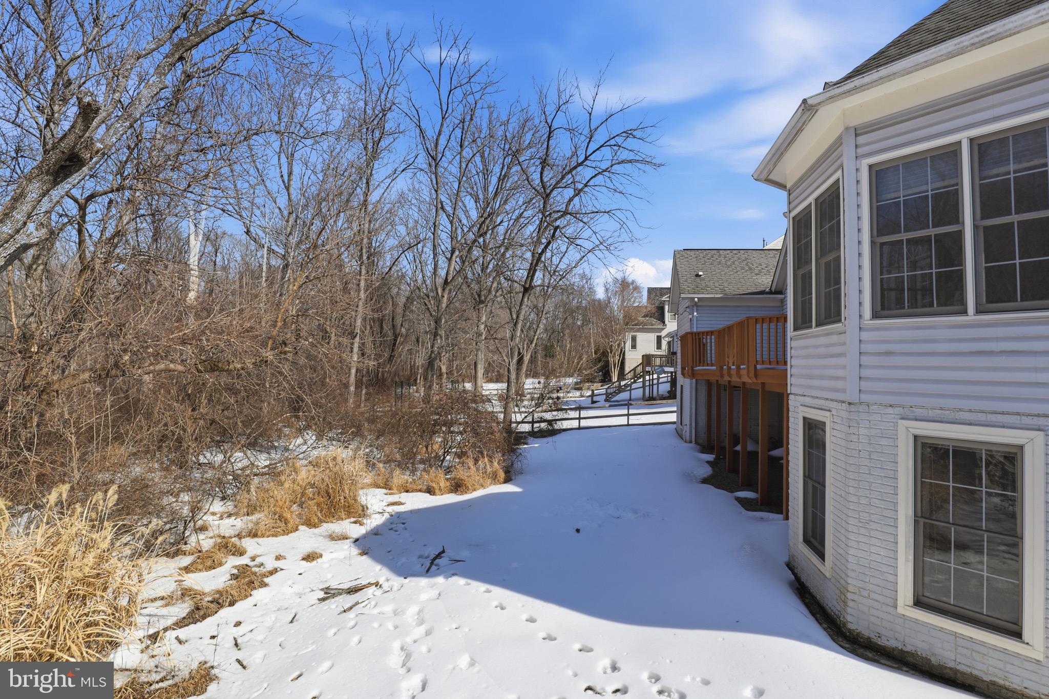 WILLOWS OF POTOMAC - Residential