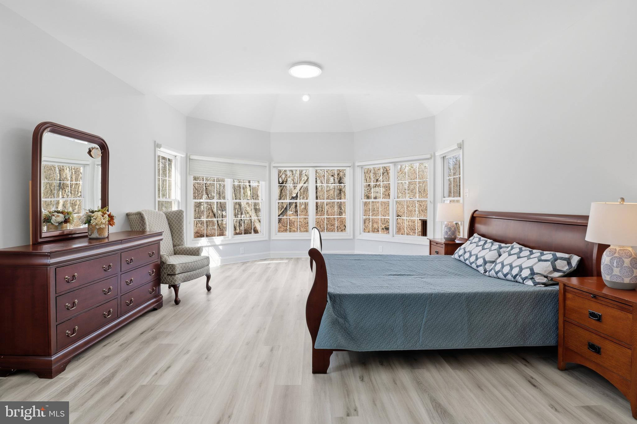 WILLOWS OF POTOMAC - Residential