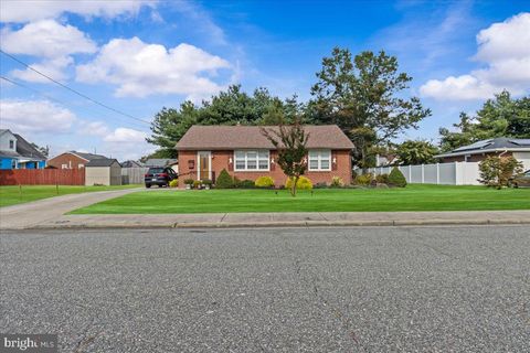 Photo of 54 Christmas Avenue, CARNEYS POINT, NJ 08069 (MLS # NJSA2016488)