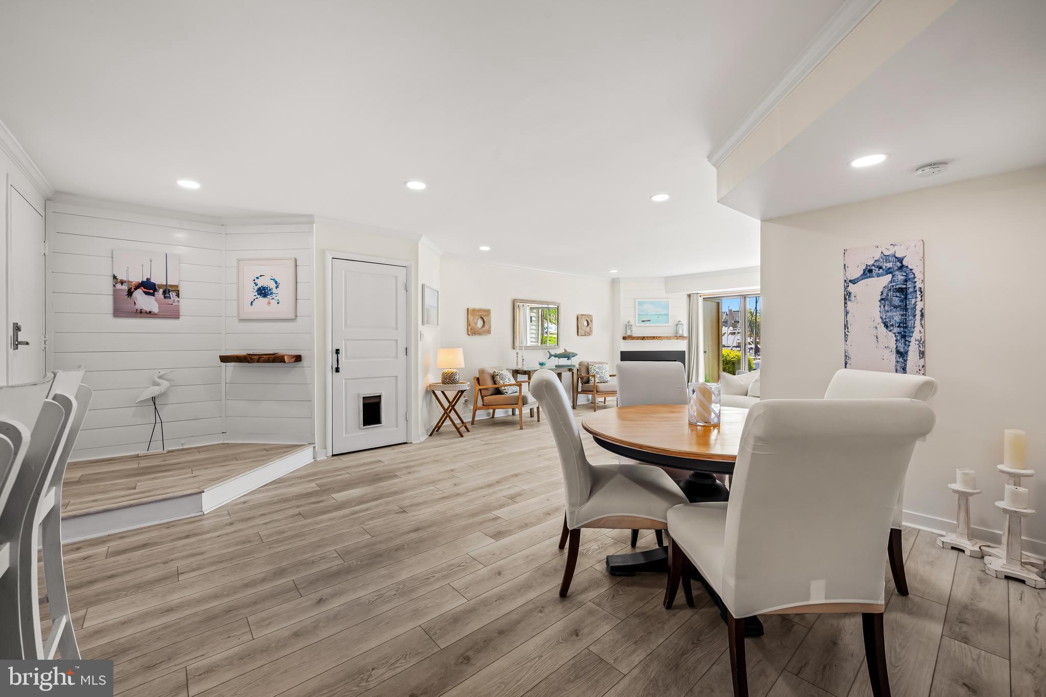 CHESAPEAKE HARBOUR - Residential