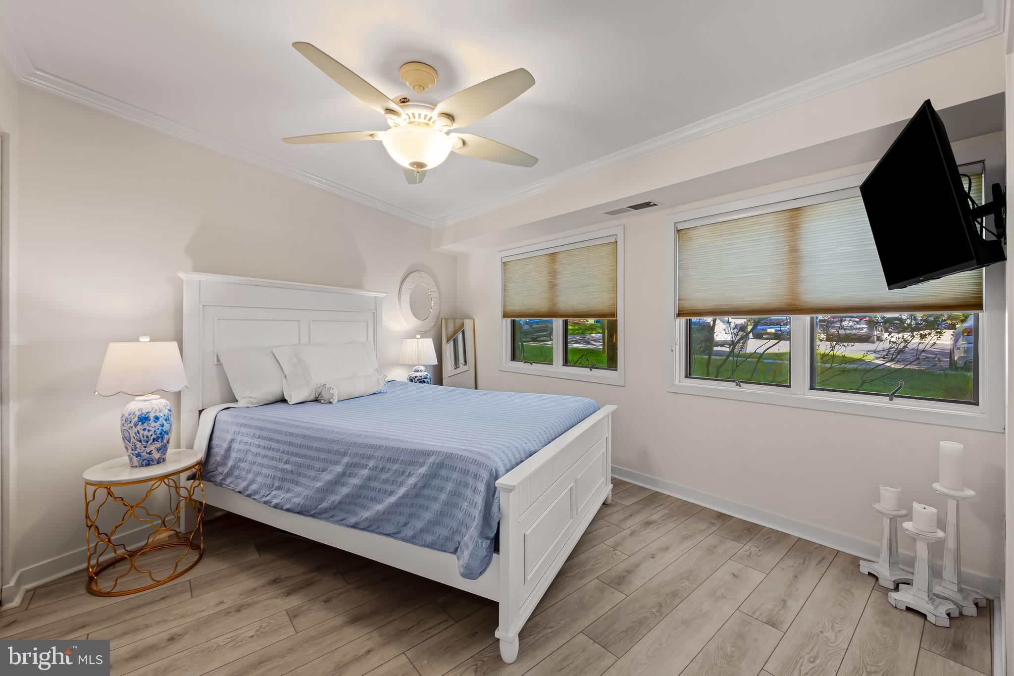 CHESAPEAKE HARBOUR - Residential