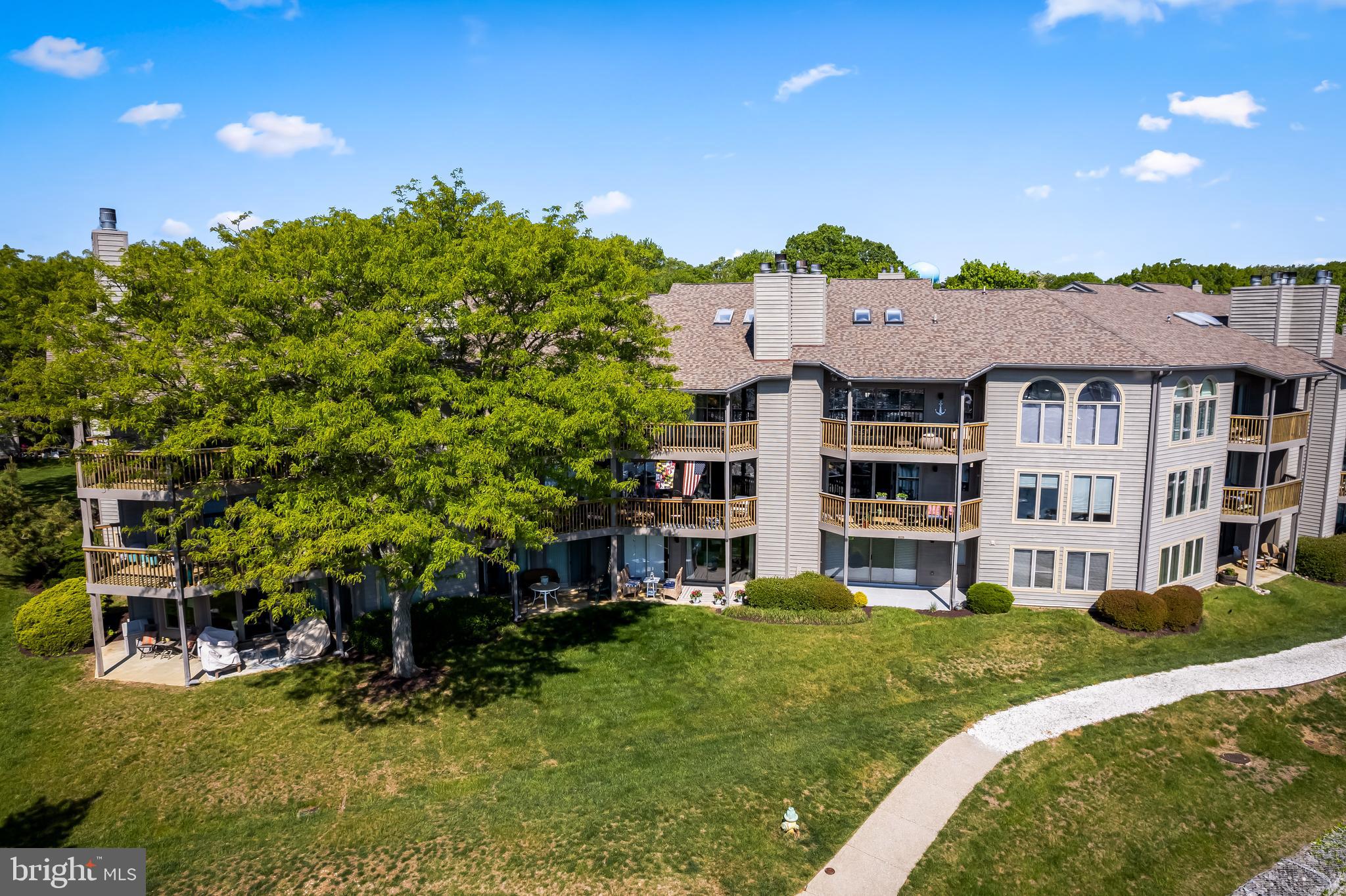CHESAPEAKE HARBOUR - Residential