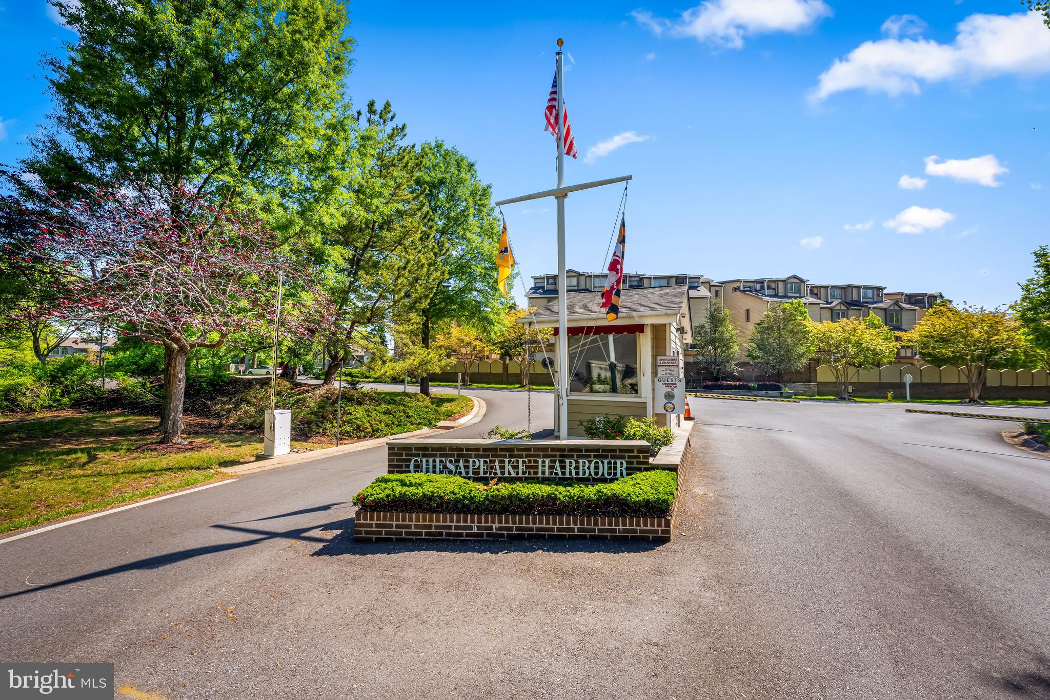 CHESAPEAKE HARBOUR - Residential