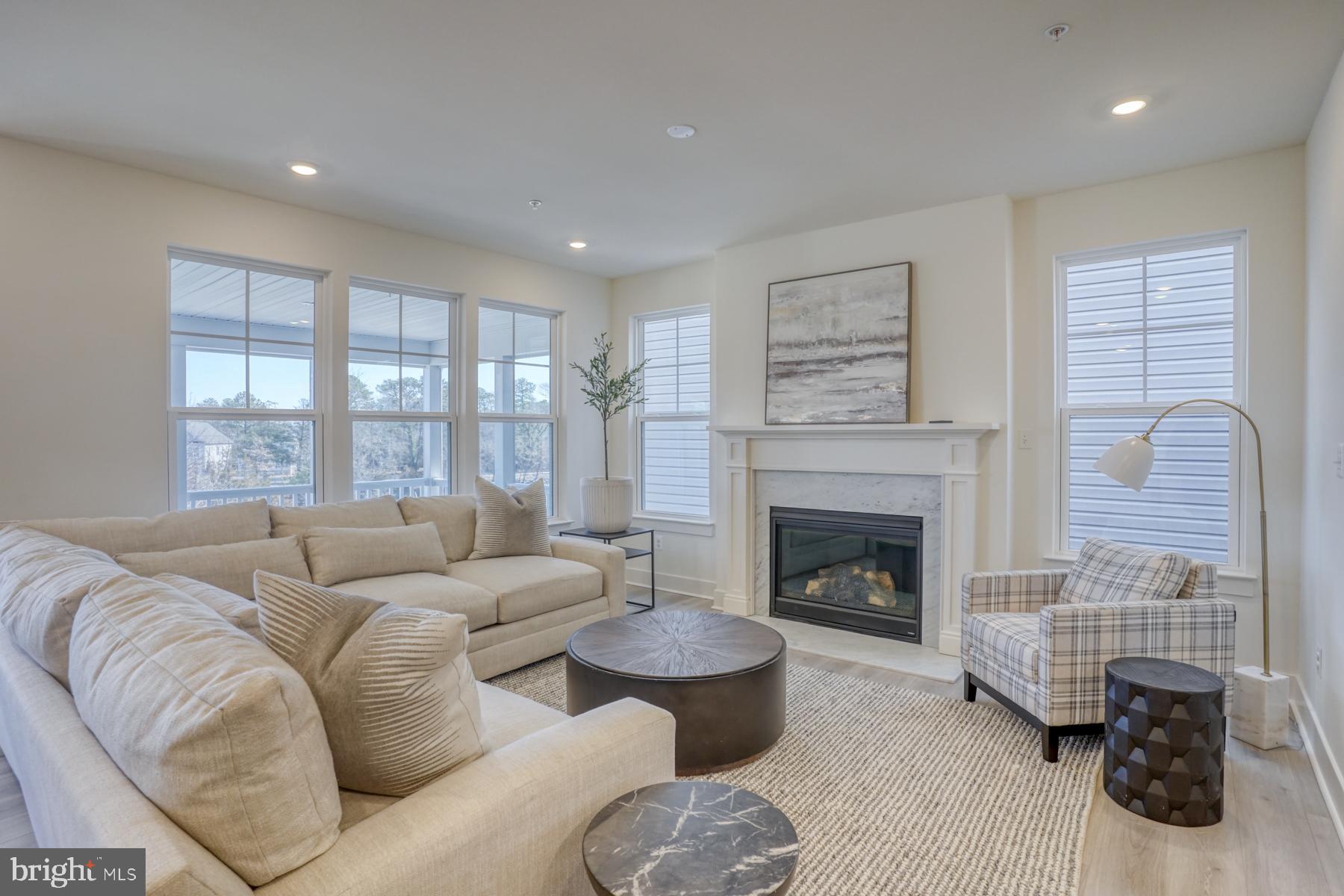 OYSTER HOUSE VILLAGE - Residential