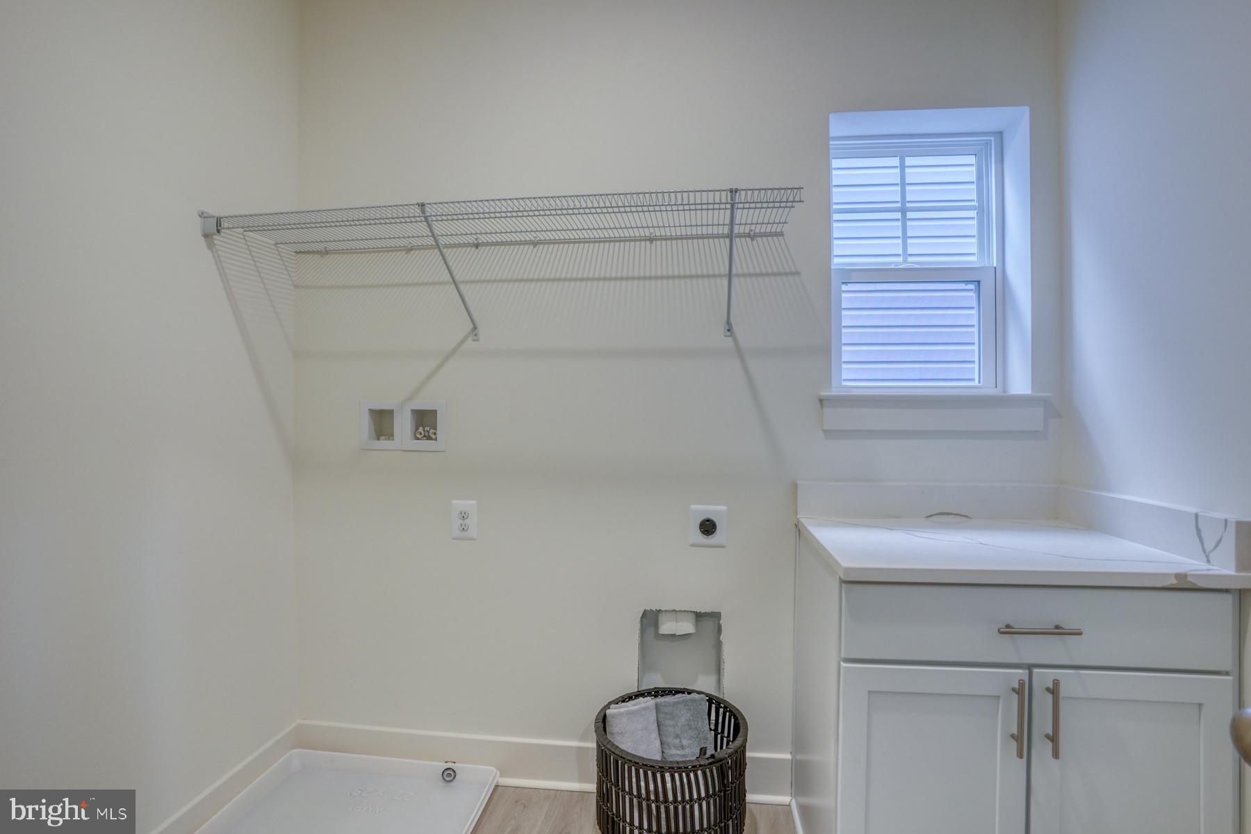 OYSTER HOUSE VILLAGE - Residential