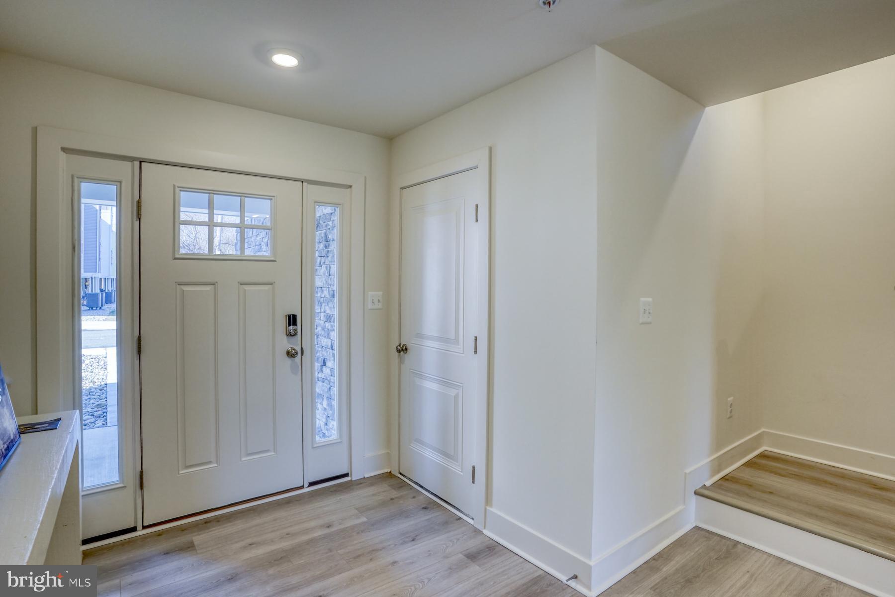 OYSTER HOUSE VILLAGE - Residential