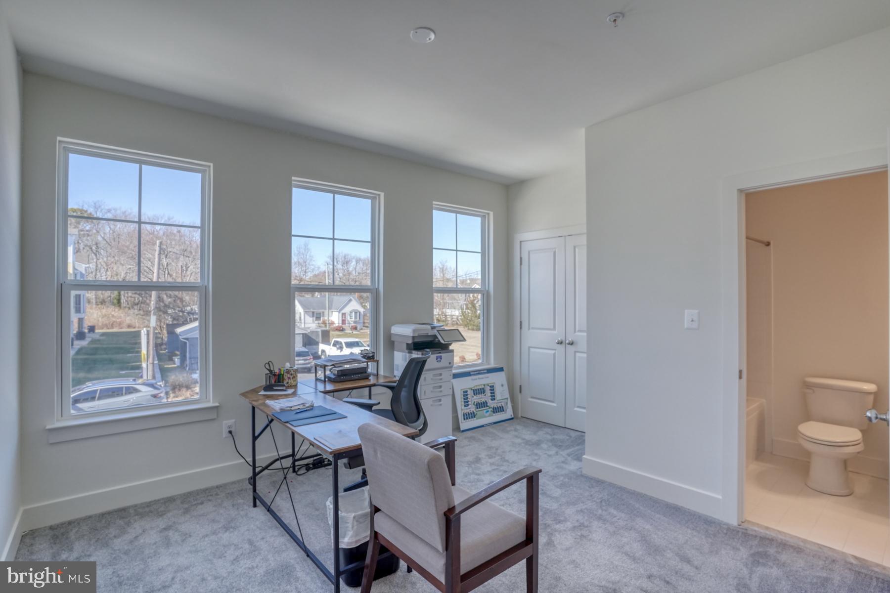 OYSTER HOUSE VILLAGE - Residential