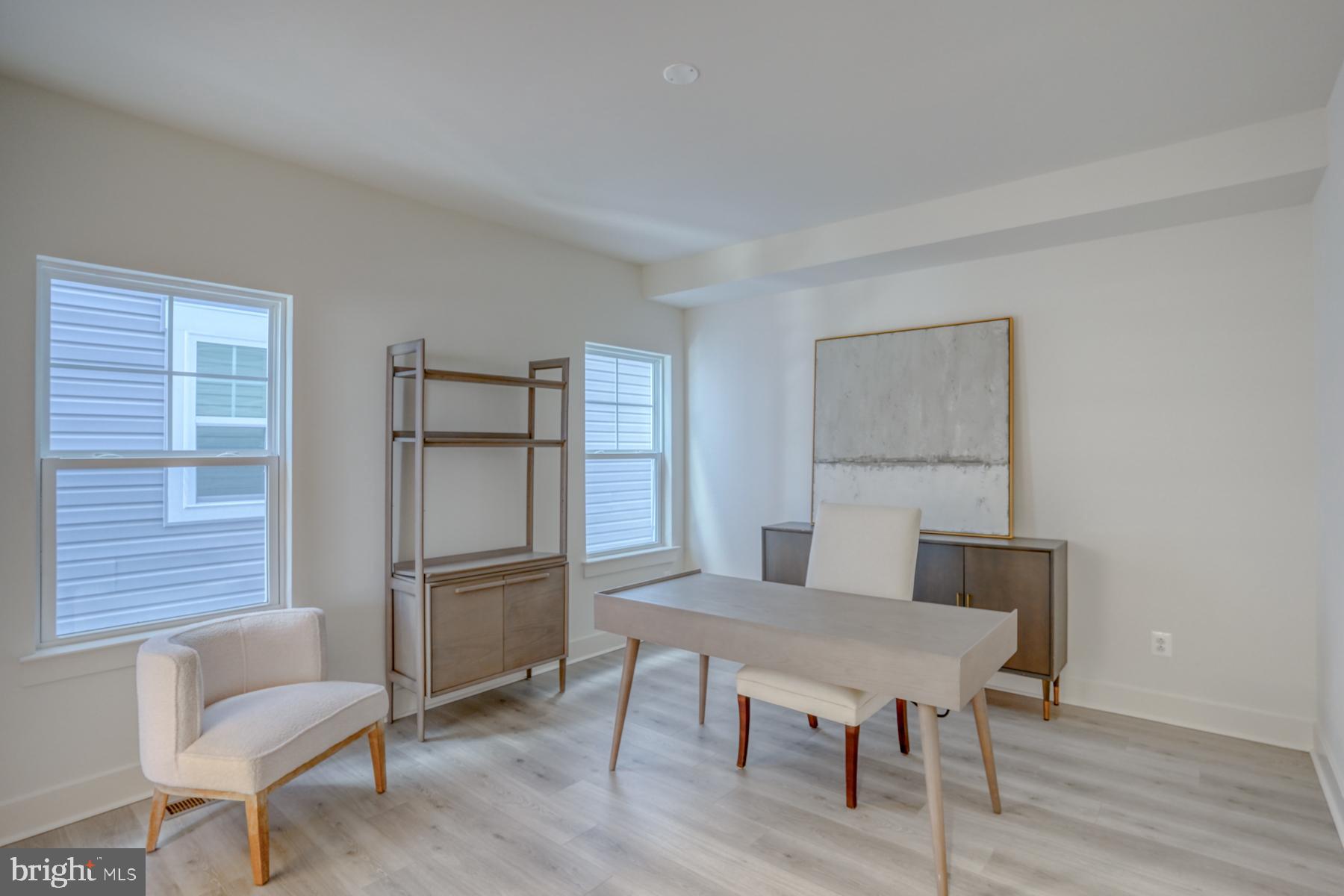 OYSTER HOUSE VILLAGE - Residential