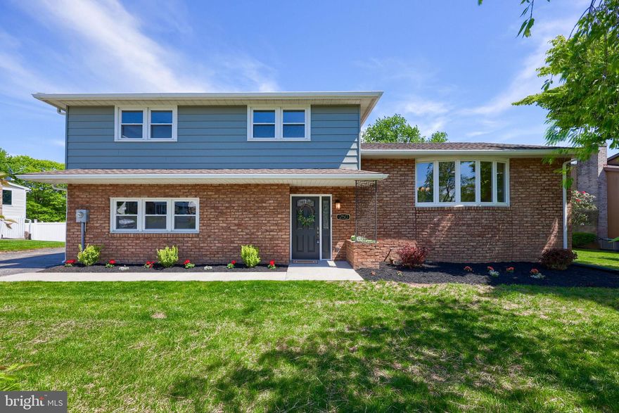 Welcome to this beautifully updated 3-bedroom, 2.5-bath split-level home offering  the perfect blend of modern comfort and classic charm, situated in a highly desirable neighborhood. Featuring a fully fenced-in backyard with deck off of kitchen, and access to the covered porch from the family room.  This property provides both privacy and a fantastic space for outdoor entertaining or relaxation. Highlights include brand new kitchen and appliances, new flooring throughout, paint, lighting fixtures, new bathrooms, landscaping and so much more.  Don't wait too long for this one.