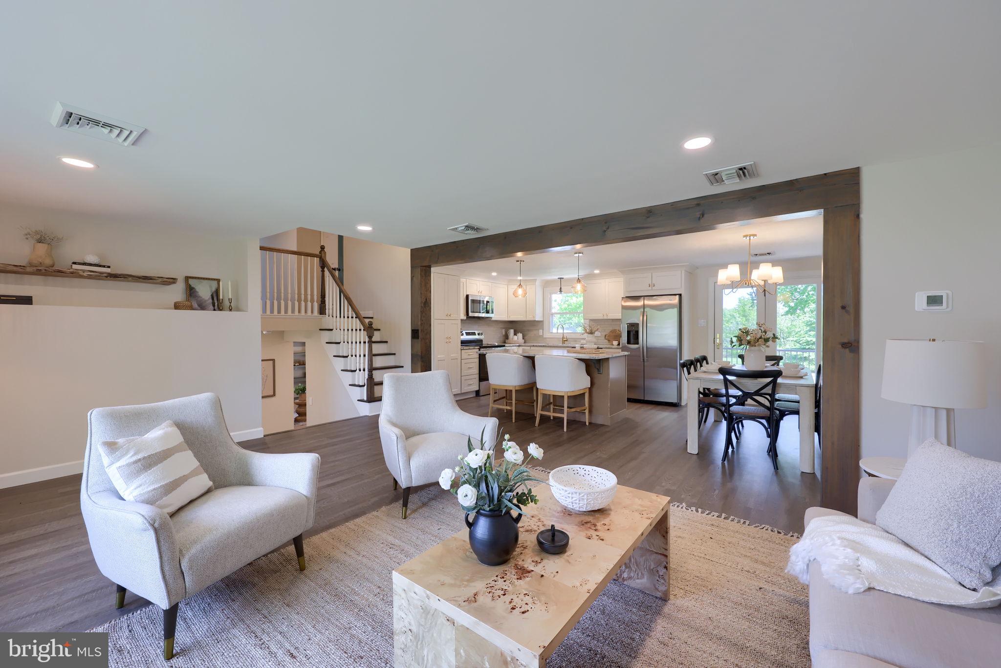 SUNSET TERRACE - Residential