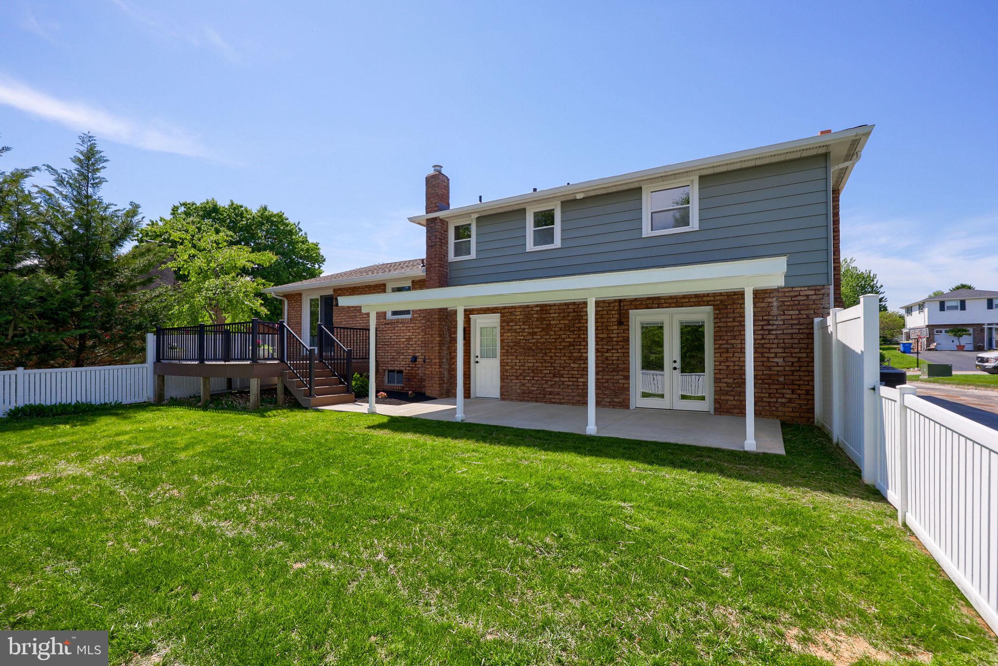 SUNSET TERRACE - Residential