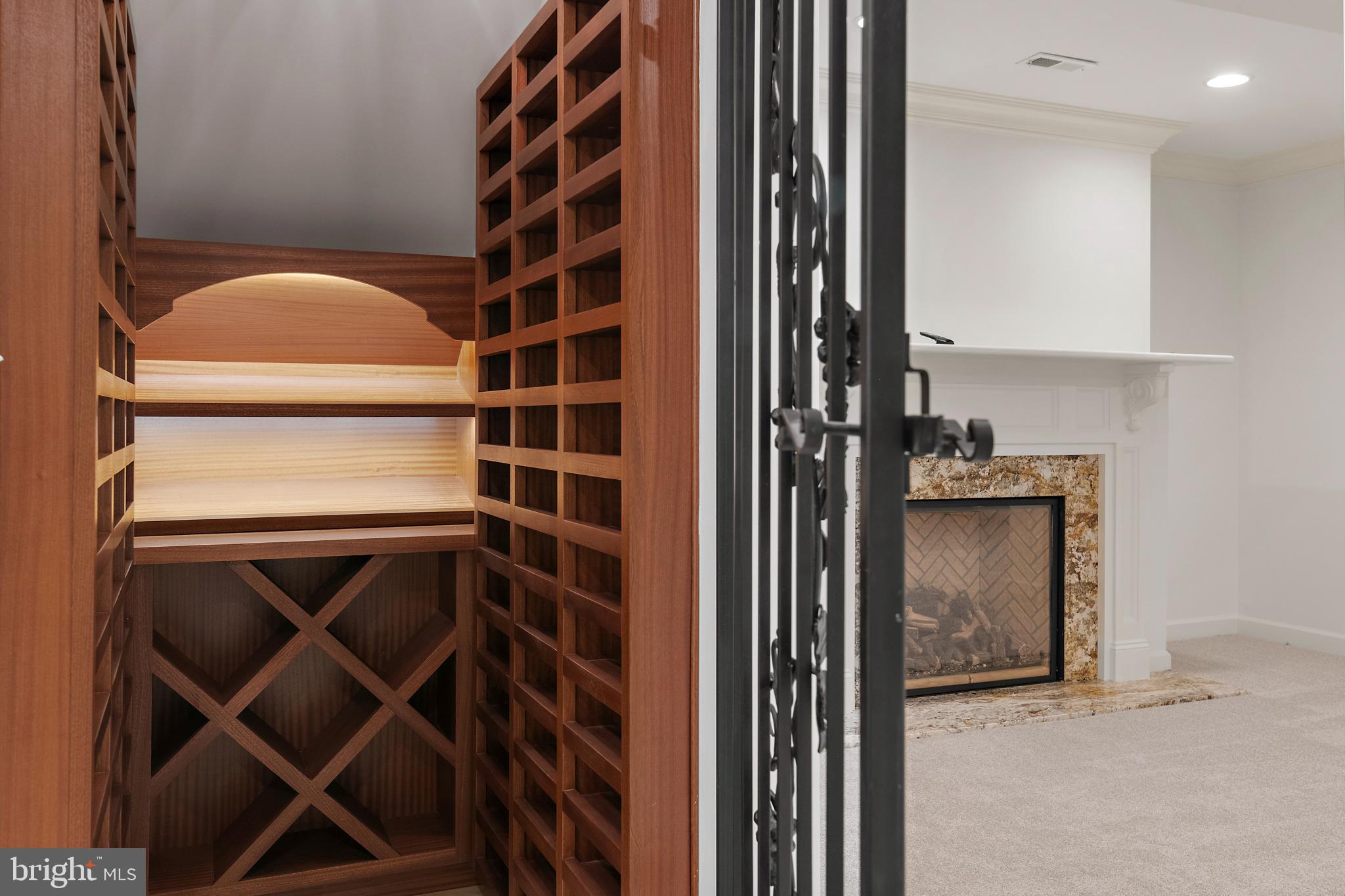 KINGSPORT - Residential