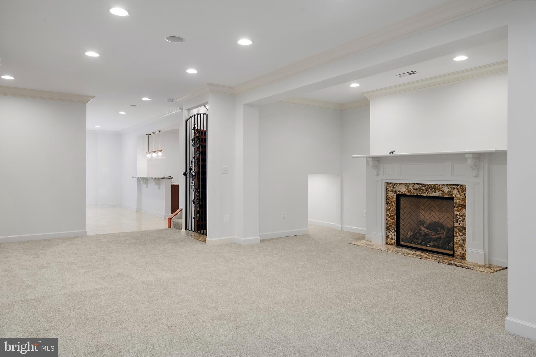 KINGSPORT - Residential