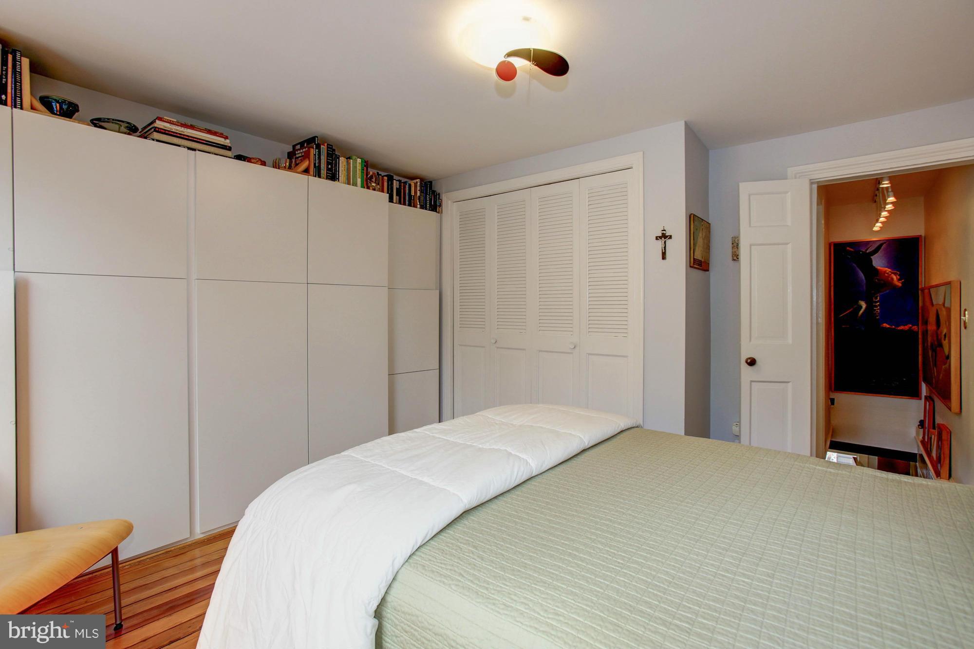 ALEXANDRIA - Residential