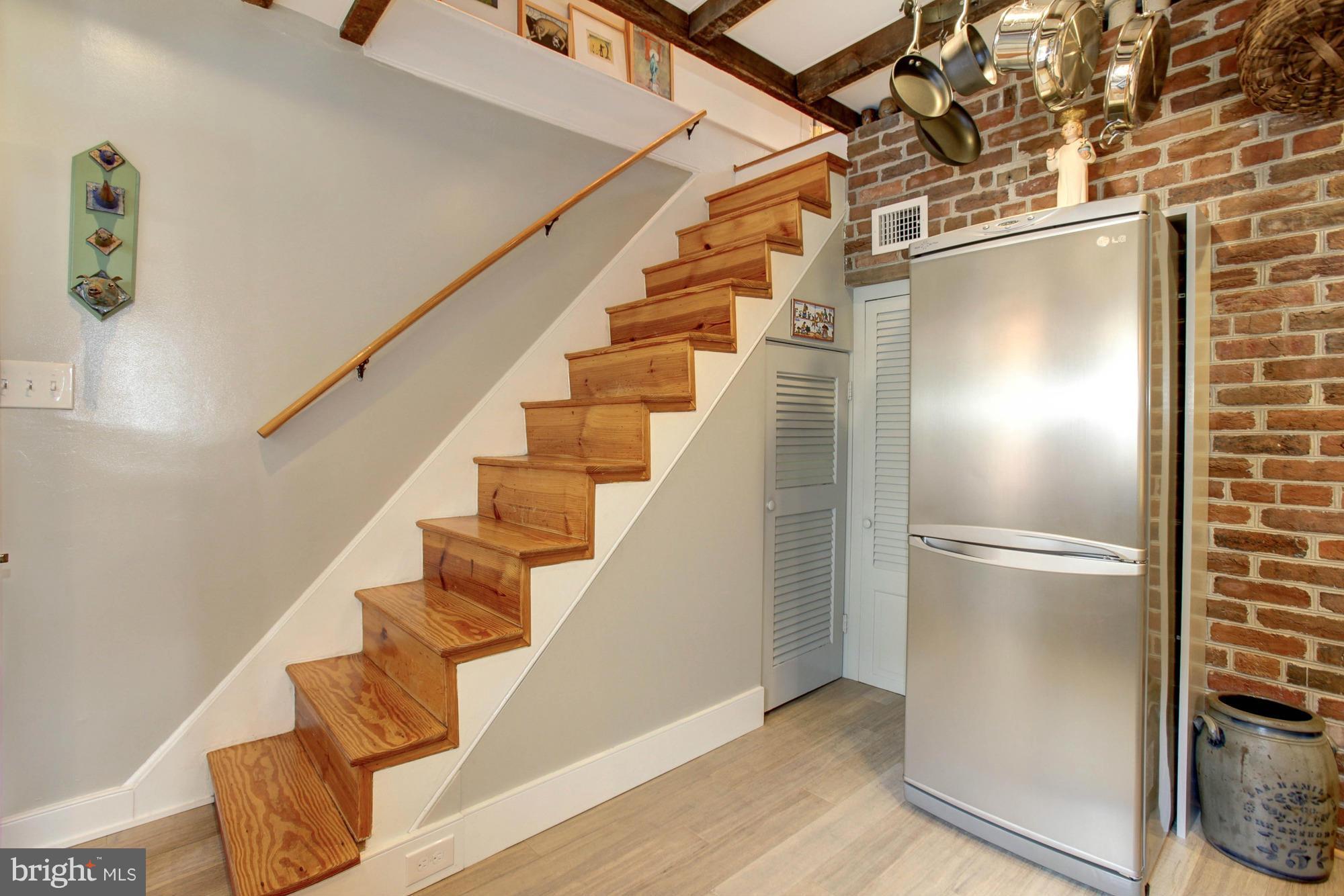 ALEXANDRIA - Residential