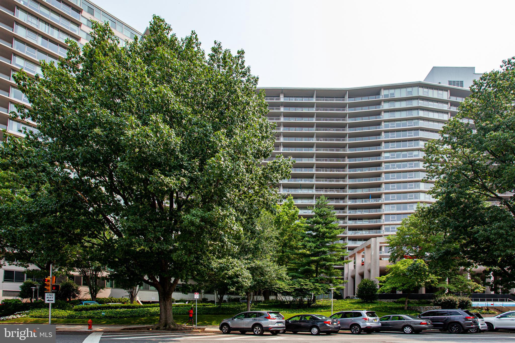 FAIRMOUNT - Residential