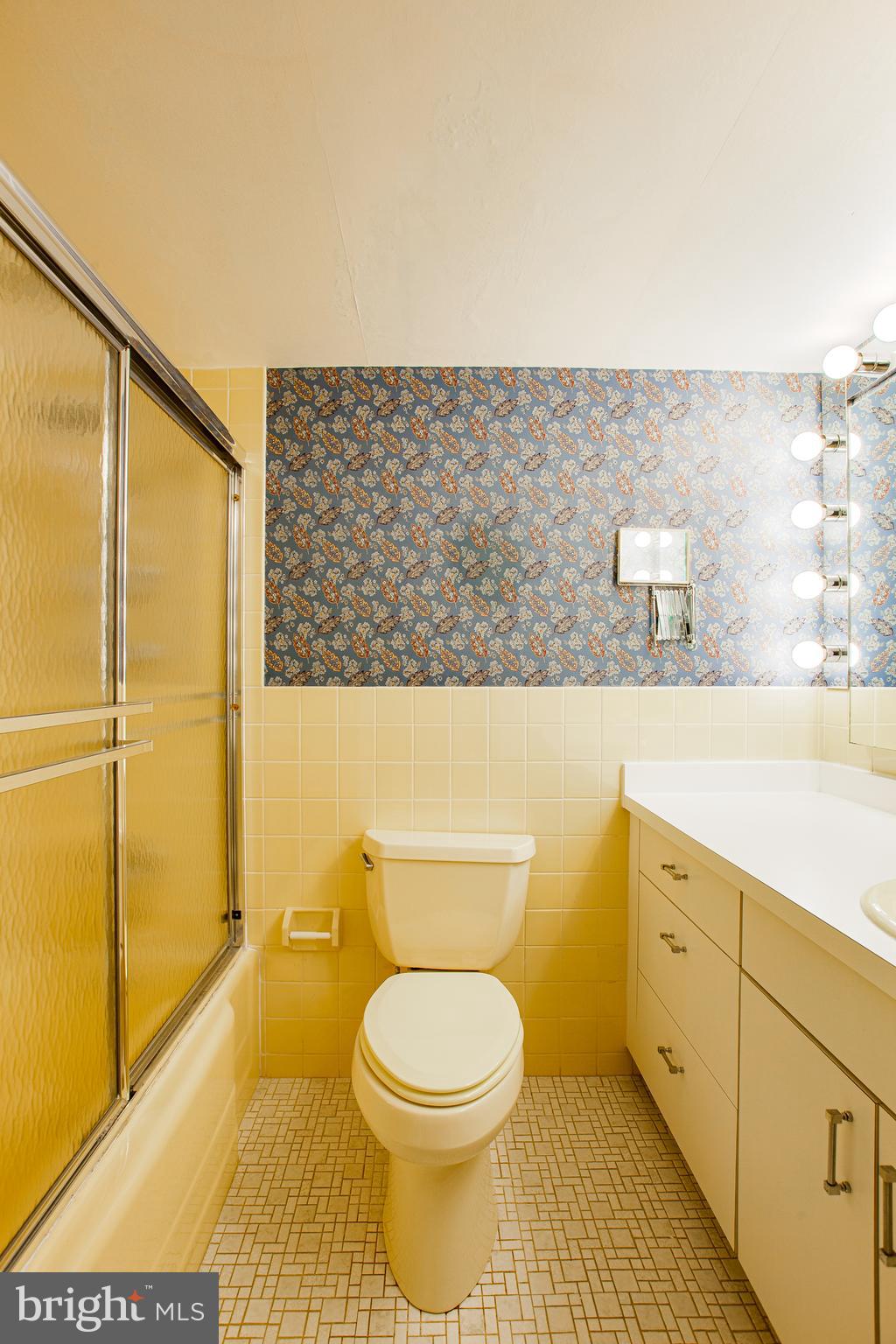 FAIRMOUNT - Residential
