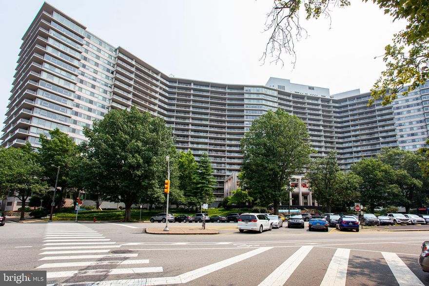 This corner unit at The Philadelphian has two walls of windows overlooking the Fairmount neighborhood with over 1600 square feet of living space.  The B wing locations provides the resident with quick no steps access to the lobby and commercial shopping area. The second floor is also where the social room and library are located. The unit has been freshly painted. It needs some TLC but is basically move in ready. All utilities, basic cable, wifi, pool membership, fitness center are included in the HOA fee. There is bus service around the city six days a week, 24 hour doorman and concierge service. The commercial corridor has a pharmacy, grocery store, restaurant/bar, beauty parlor, bank and more. All your needs are just an elevator ride away. There is garage valet parking on a first come first serve basis for $190 a month.  The building has a no smoking no pet ( except service animals ) policy. This spacious apartment could be your next home.